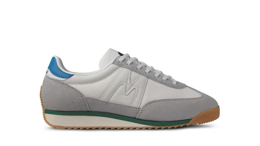 karhu mestari dawn bllue foliage green