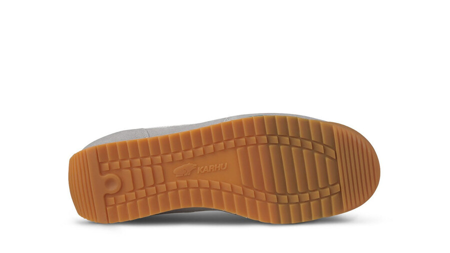 karhu mestari dawn bllue foliage green
