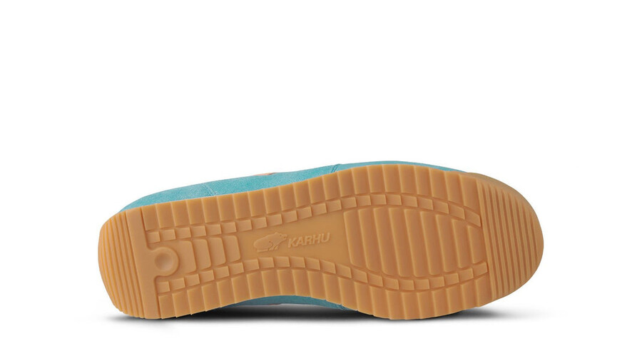 karhu mestari delphinium blue peach fuzz classic sneakers